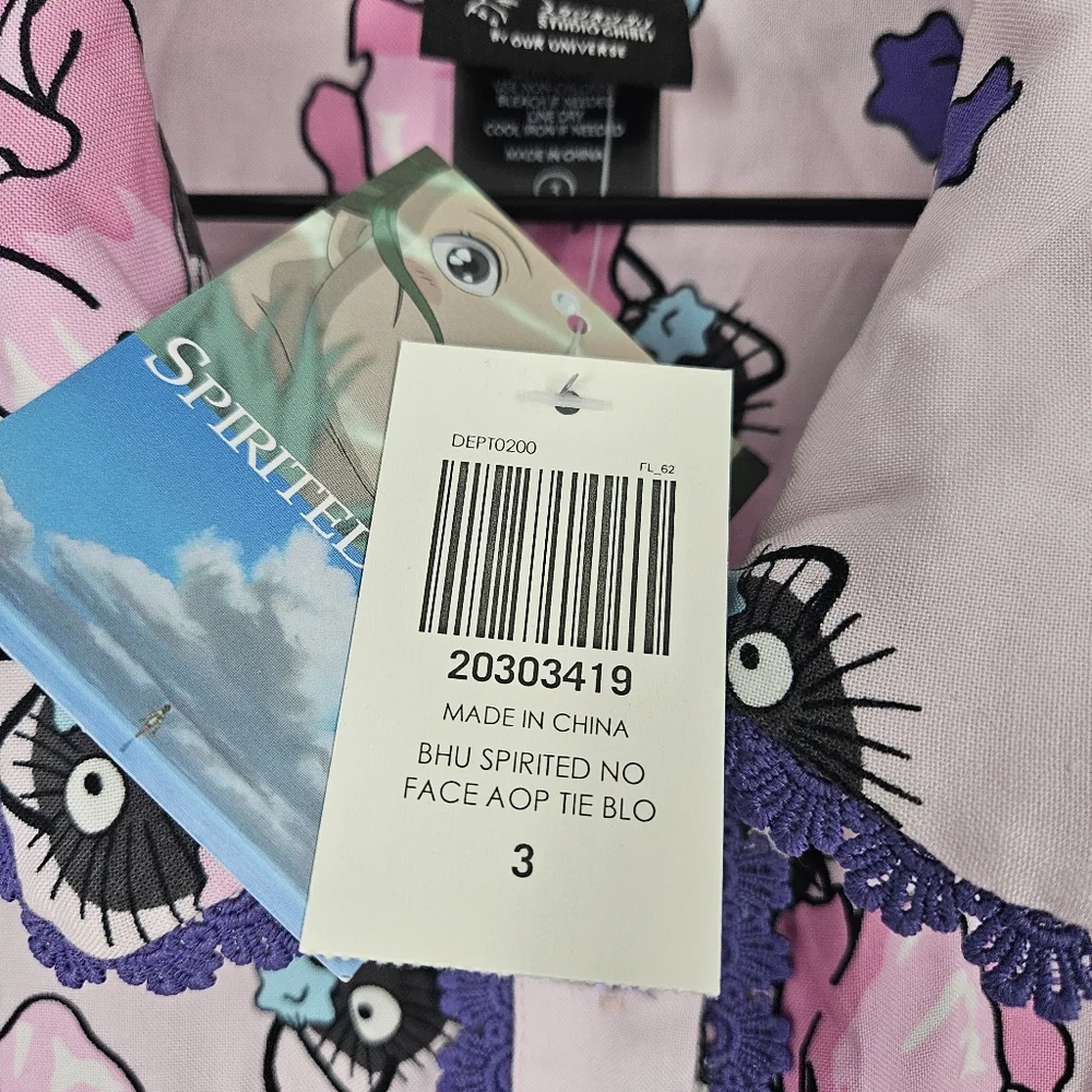 Her Universe Studio Ghibli Spirited Away Soot Sprites Button-Up Blouse NWT - Picture 7 of 11